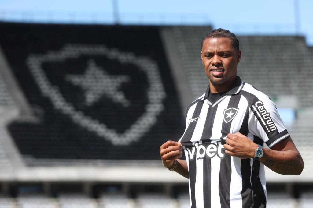 Kaio Pantaleão, novo zagueiro do Botafogo