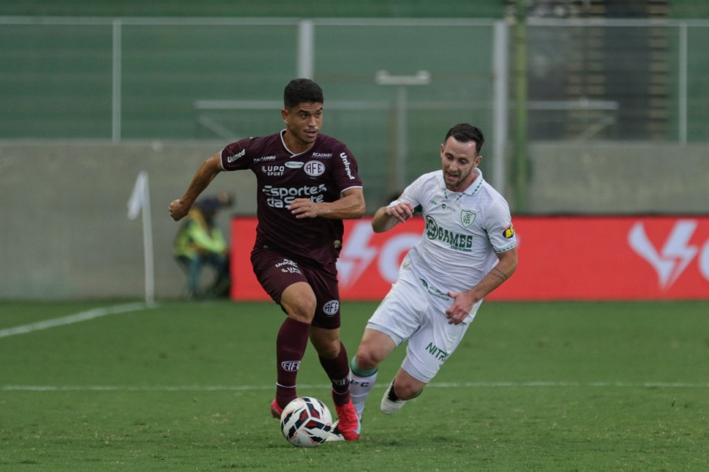 América-MG x Ferroviária