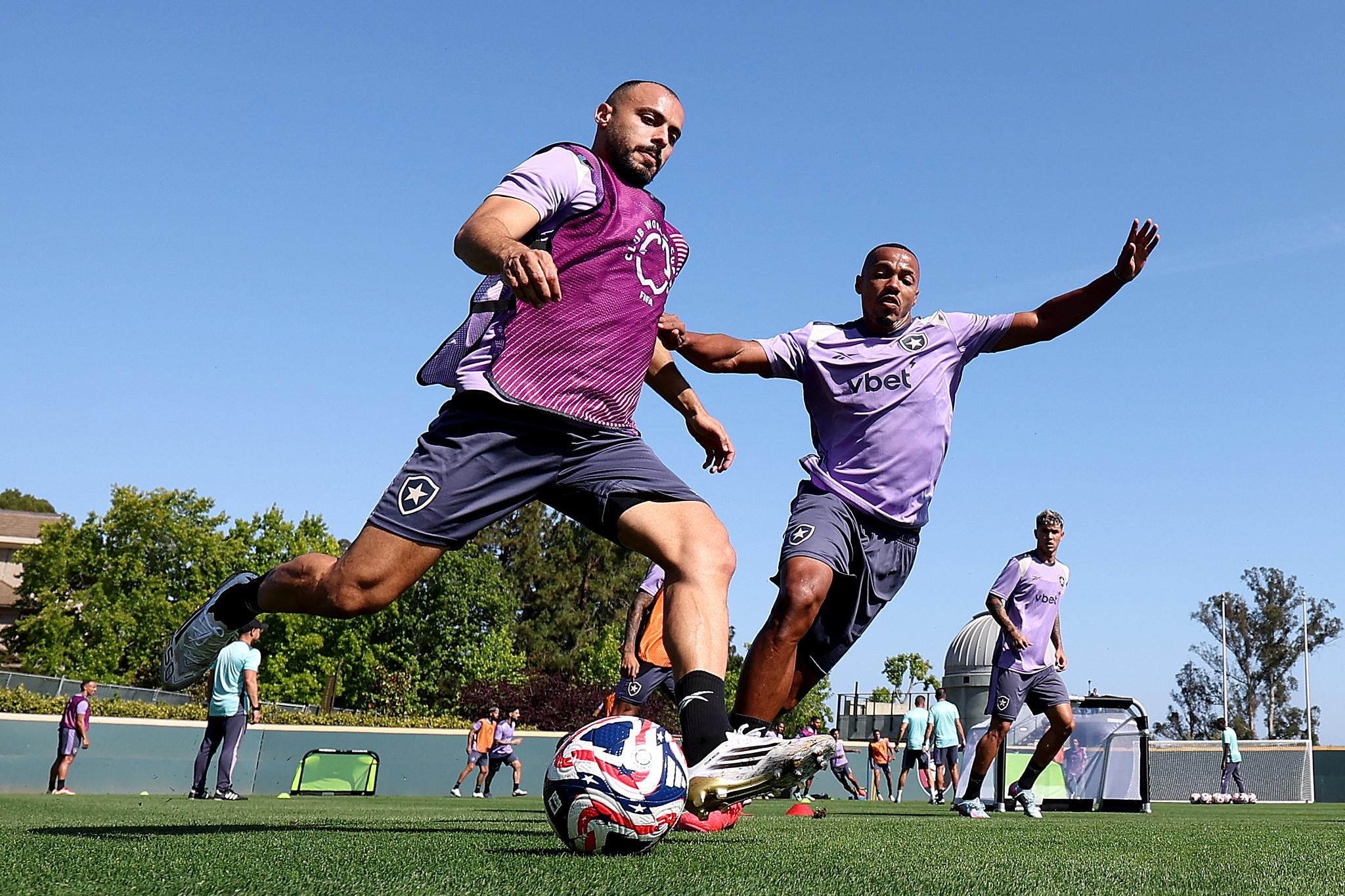 Arthur Cabral - Treino com Botafogo