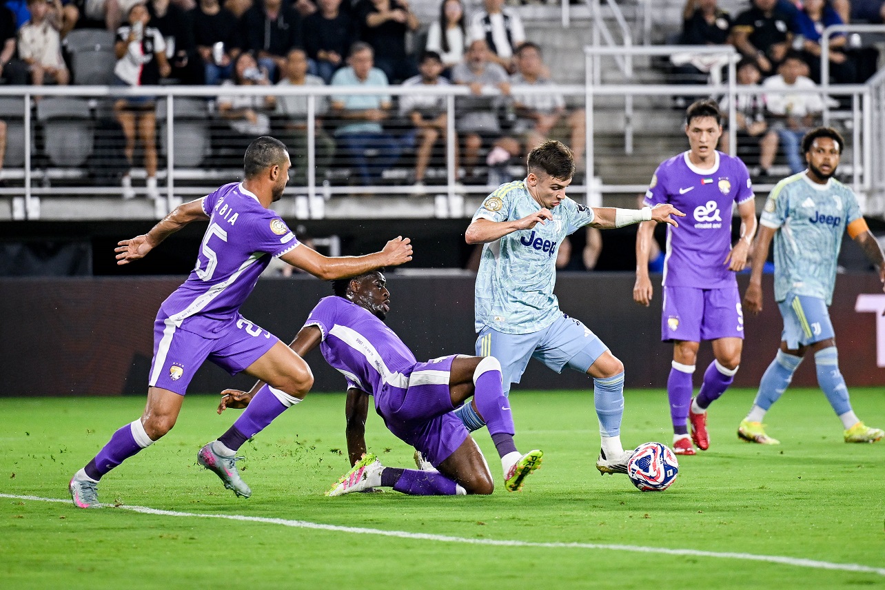 Al Ain x Juventus