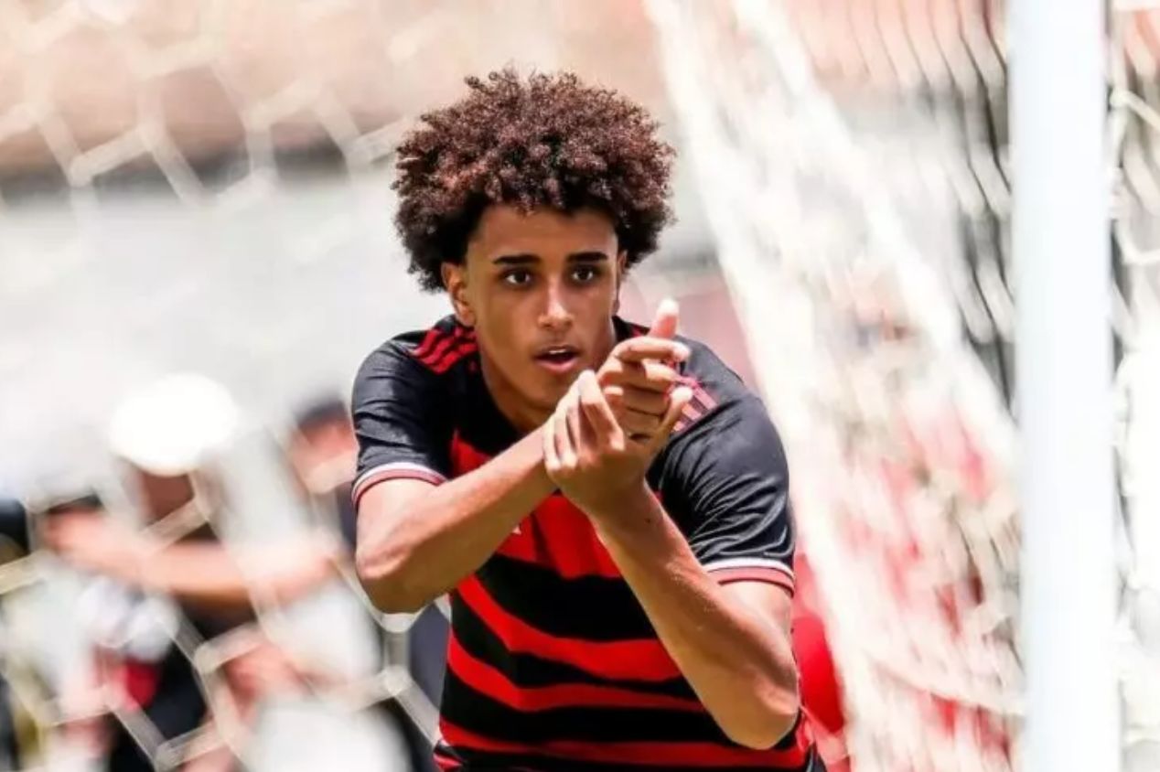 José Boto promove joia da base para ‘amadurecer’ no time sub-20 do Flamengo