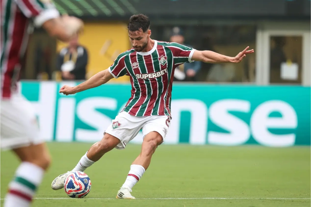 Fluminense aguarda propostas por Matheus Martinelli