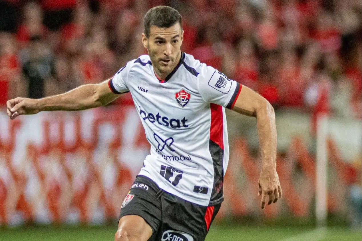 Vitória leva transfer ban