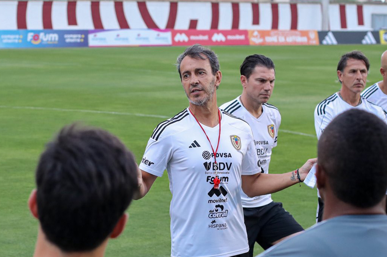 Fernando Batista, treinador da Venezuela