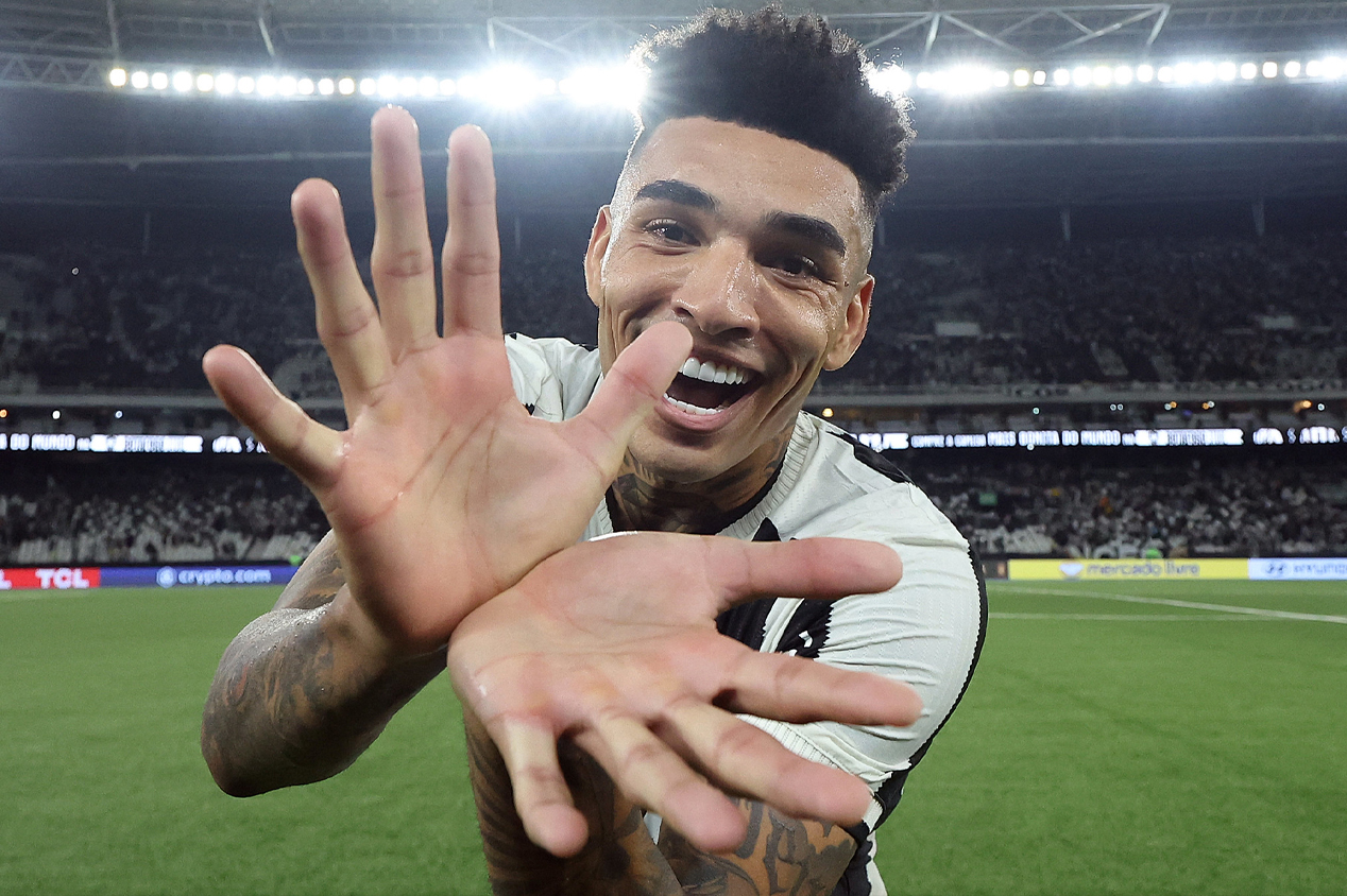 Igor Jesus, atacante do Botafogo