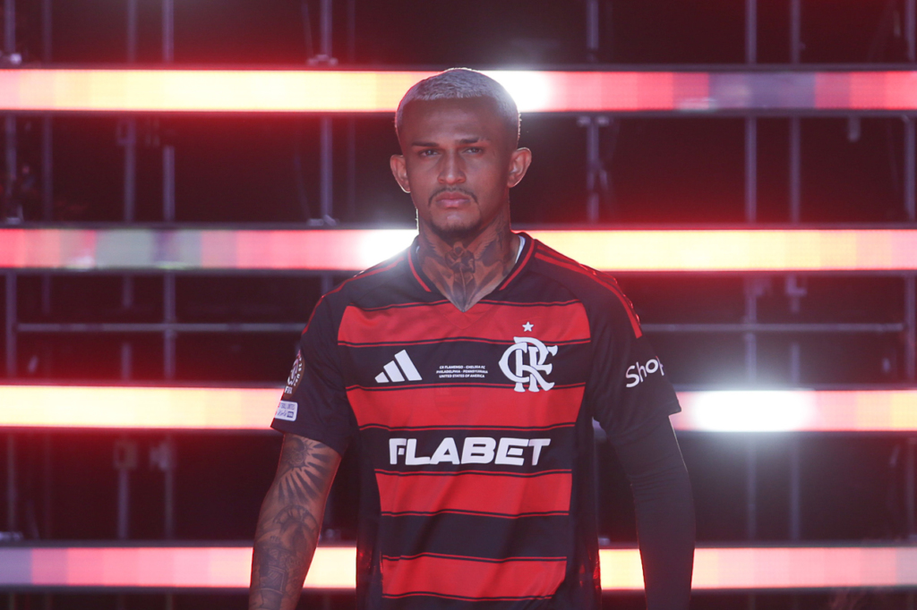 Wesley, lateral-direito do Flamengo