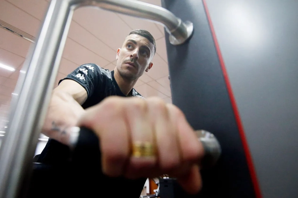 Está nos planos de Davide Ancelotti? Saiba situação de Philipe Sampaio no Botafogo