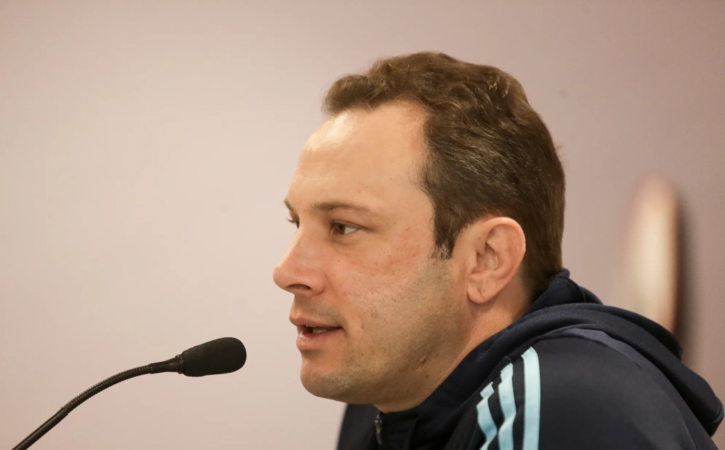 Bruno Pivetti assume time sub-20 do Flamengo