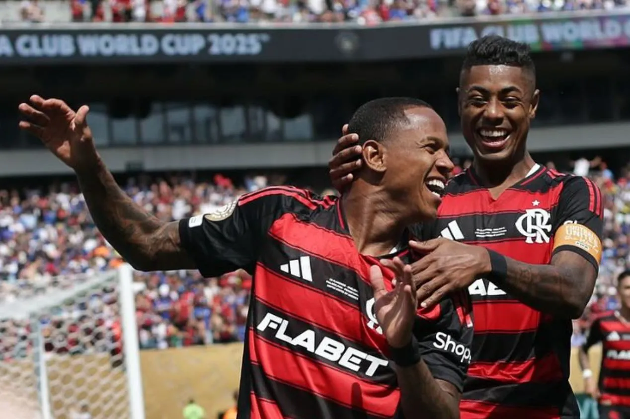 Wallace Yan se consolida como protagonista no Flamengo e alcança números expressivos no Brasileirão
