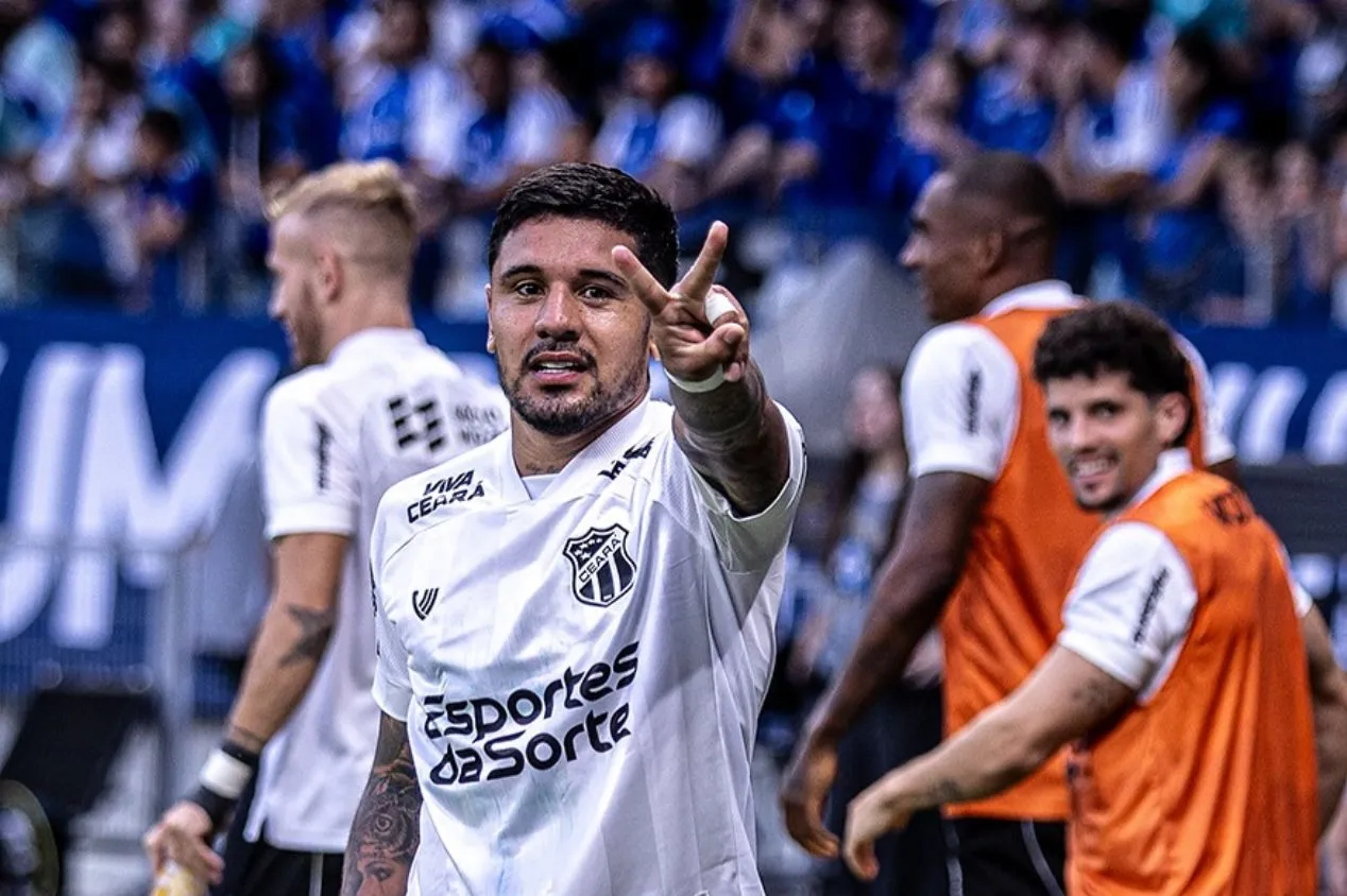 Com doblete, Antonio Galeano atinge nova marca e impulsiona o Ceará no Brasileirão