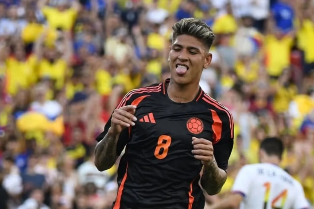 Flamengo: Jorge Carrascal abre mão de valor milionário terminar contrato com Dínamo Moscou