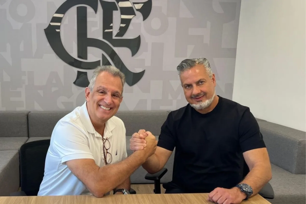 BAP justifica desistência do Flamengo na contratação de Mikey Johnston, do West Bromwich