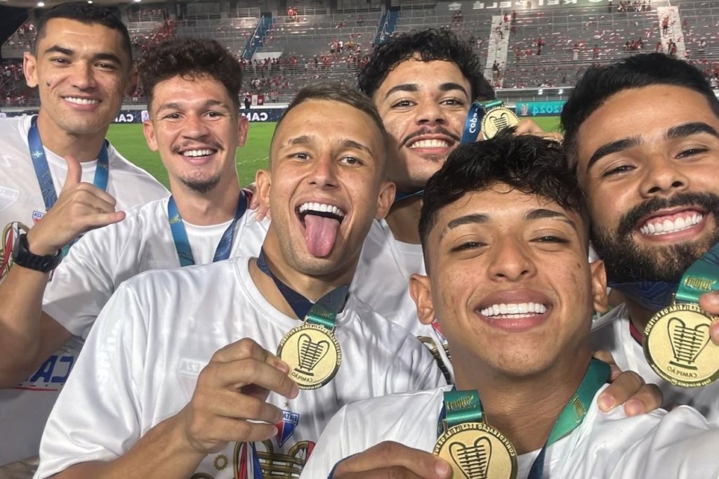 Kervin Andrade, com ofertas para deixar o Fortaleza, terá situação reavaliada por Renato Paiva