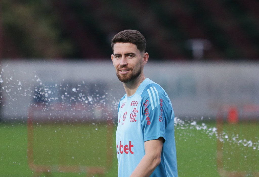 Jorginho será camisa 8