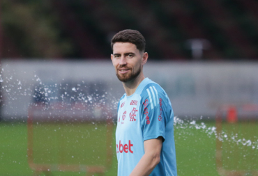 Jorginho será camisa 8