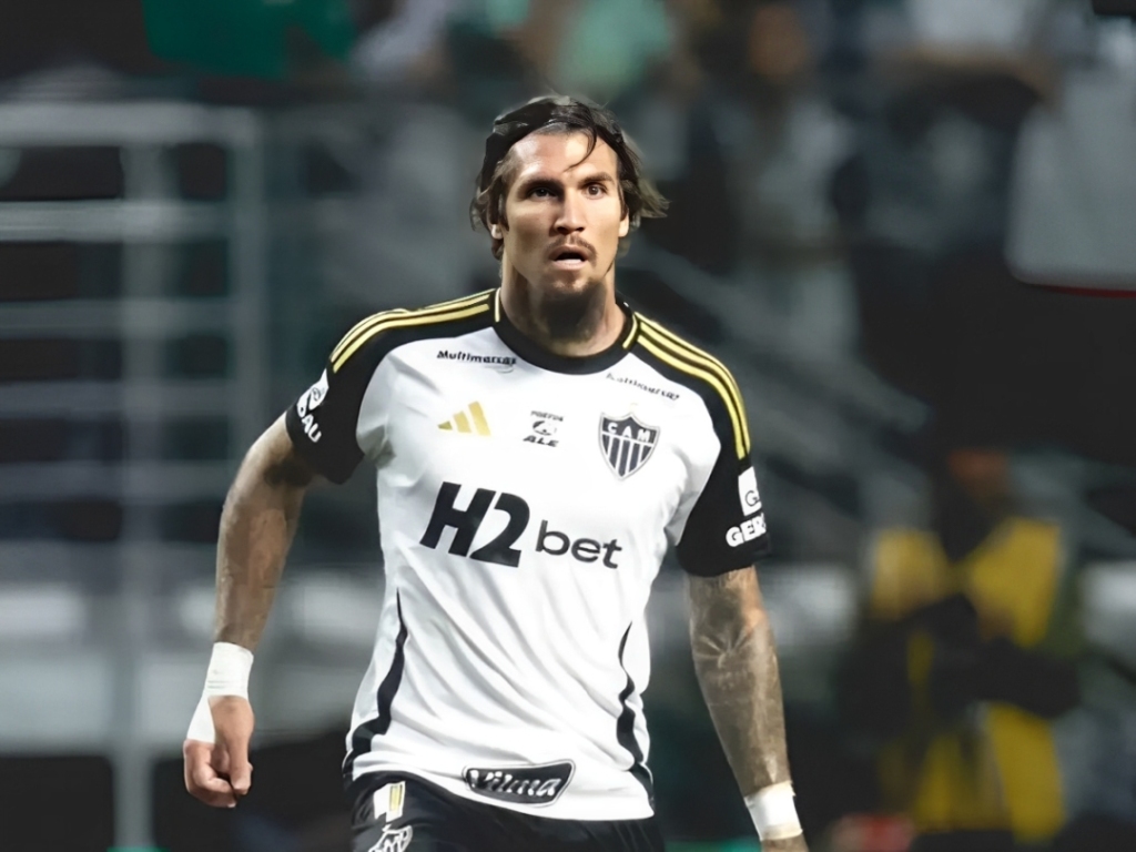 Lyanco, zagueiro do Galo