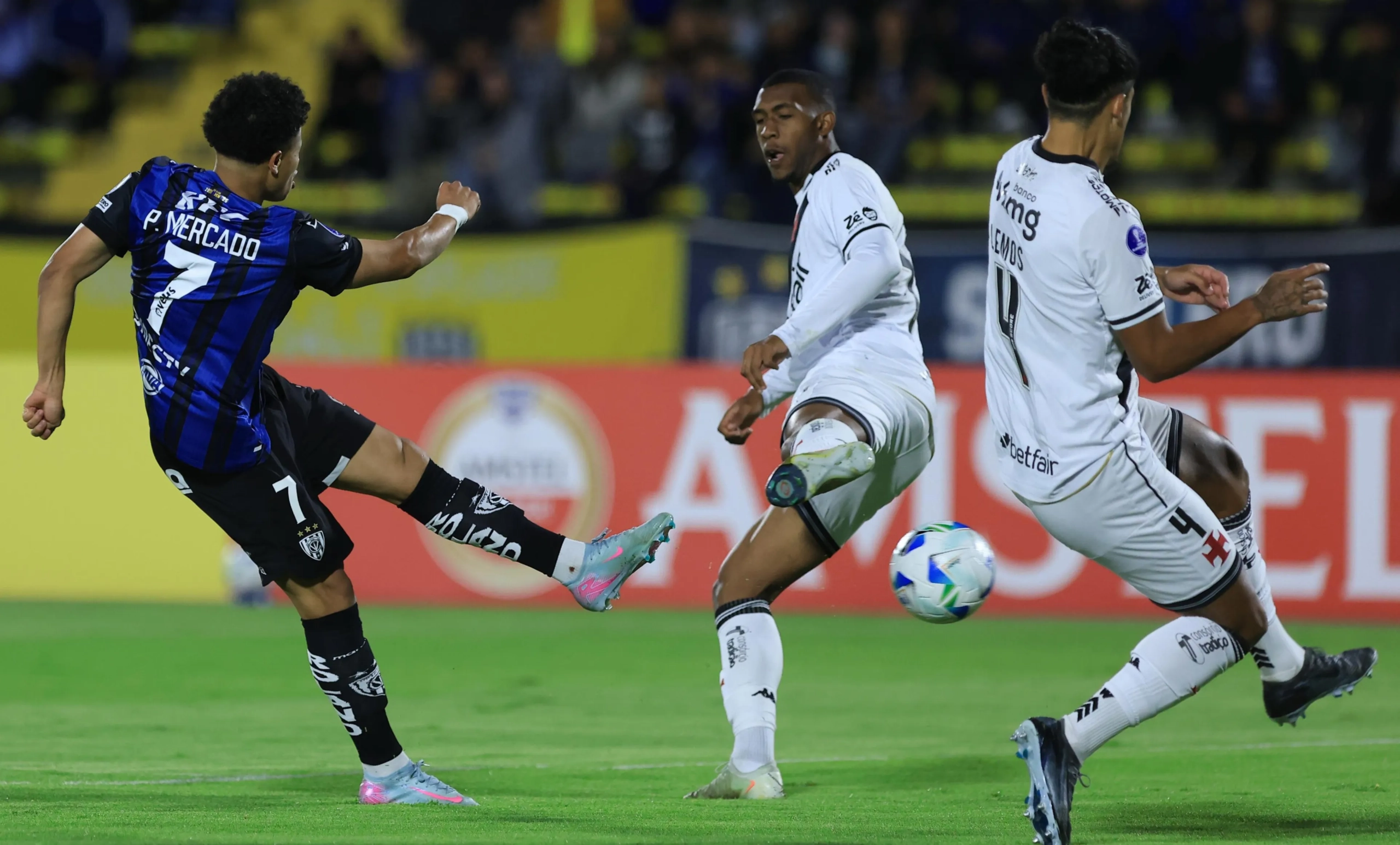 Vasco perde para o Independiente del Valle em Quito