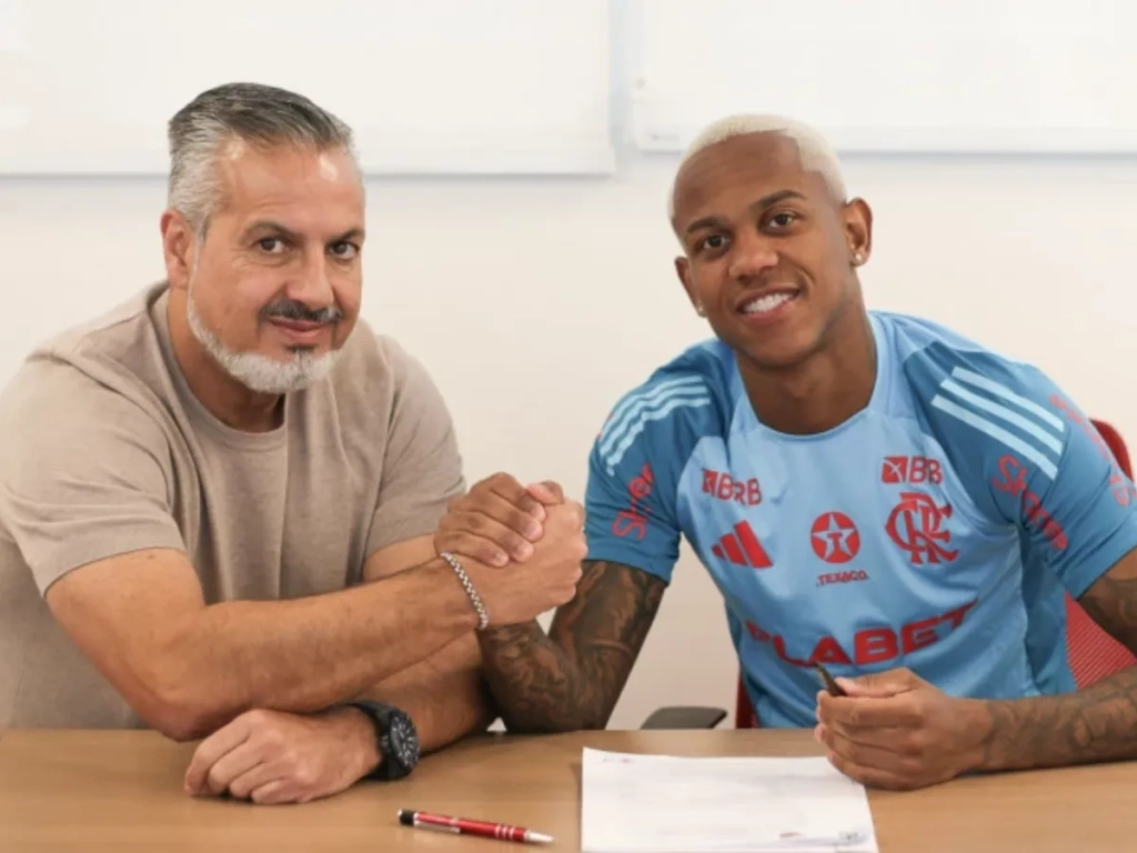 Wallace Yan recebe reajuste de salário e multa rescisória aumenta