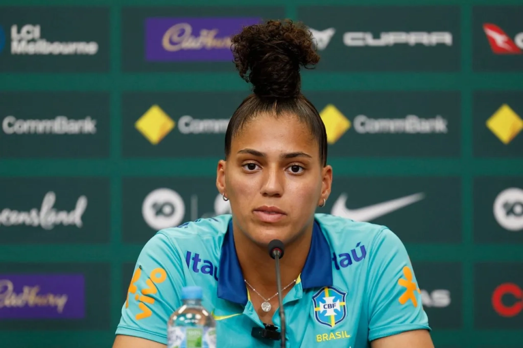 Amanda Gutierres - Brasil