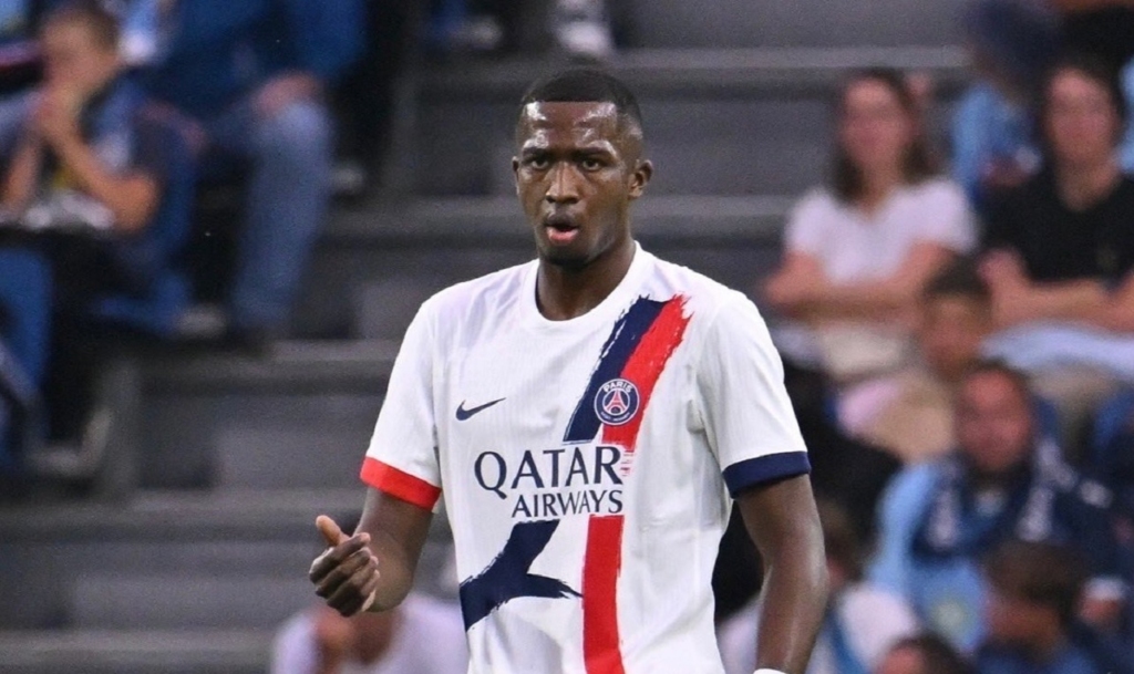Willian Pacho - PSG
