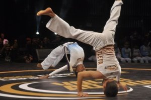 VMB 9 - Artes Marciais