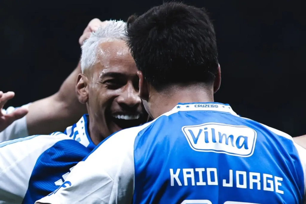 Cruzeiro vence o Grêmio