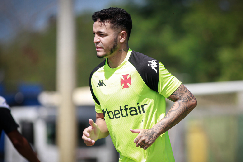 Adson, jogador do Vasco