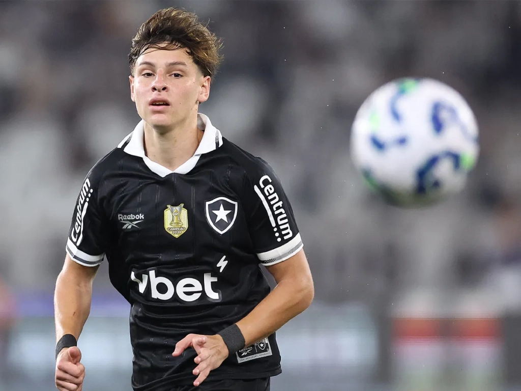 Álvaro Montoro, jogador do Botafogo