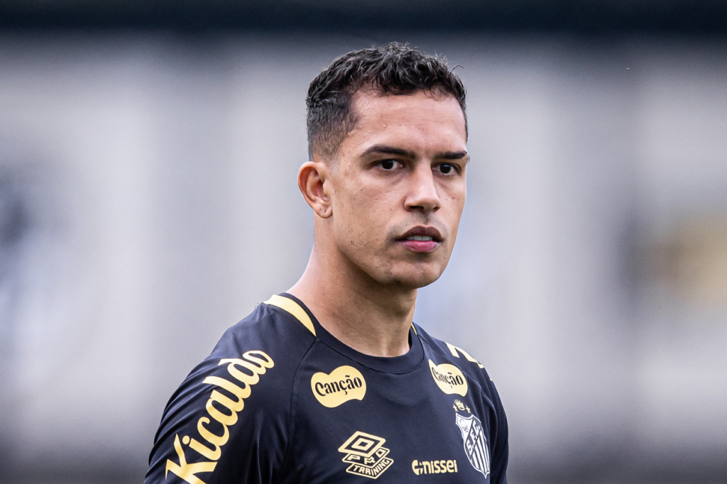 Igor Vinícius, lateral do Santos