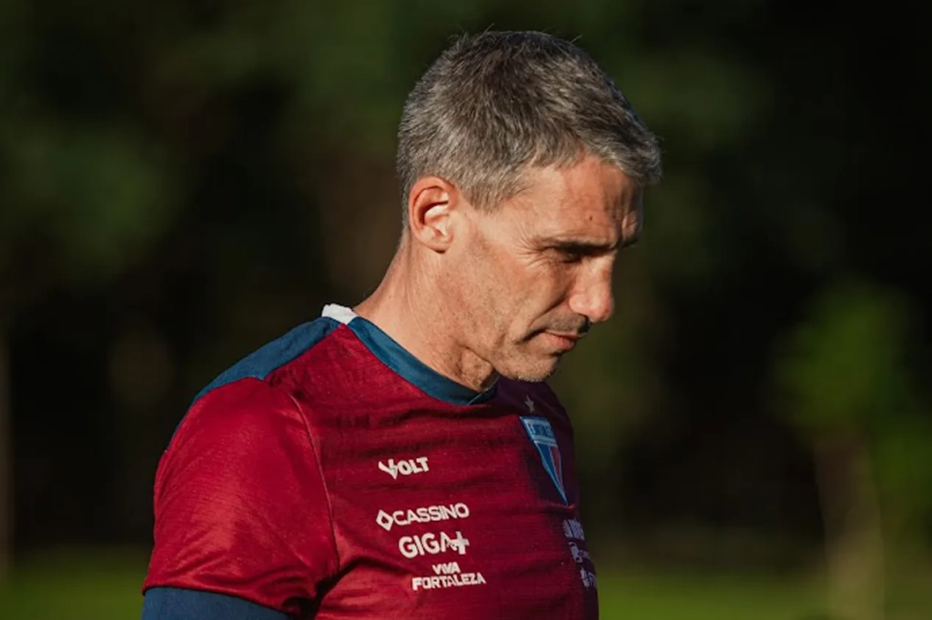 Juan Pablo Vojvoda, treinador do Fortaleza