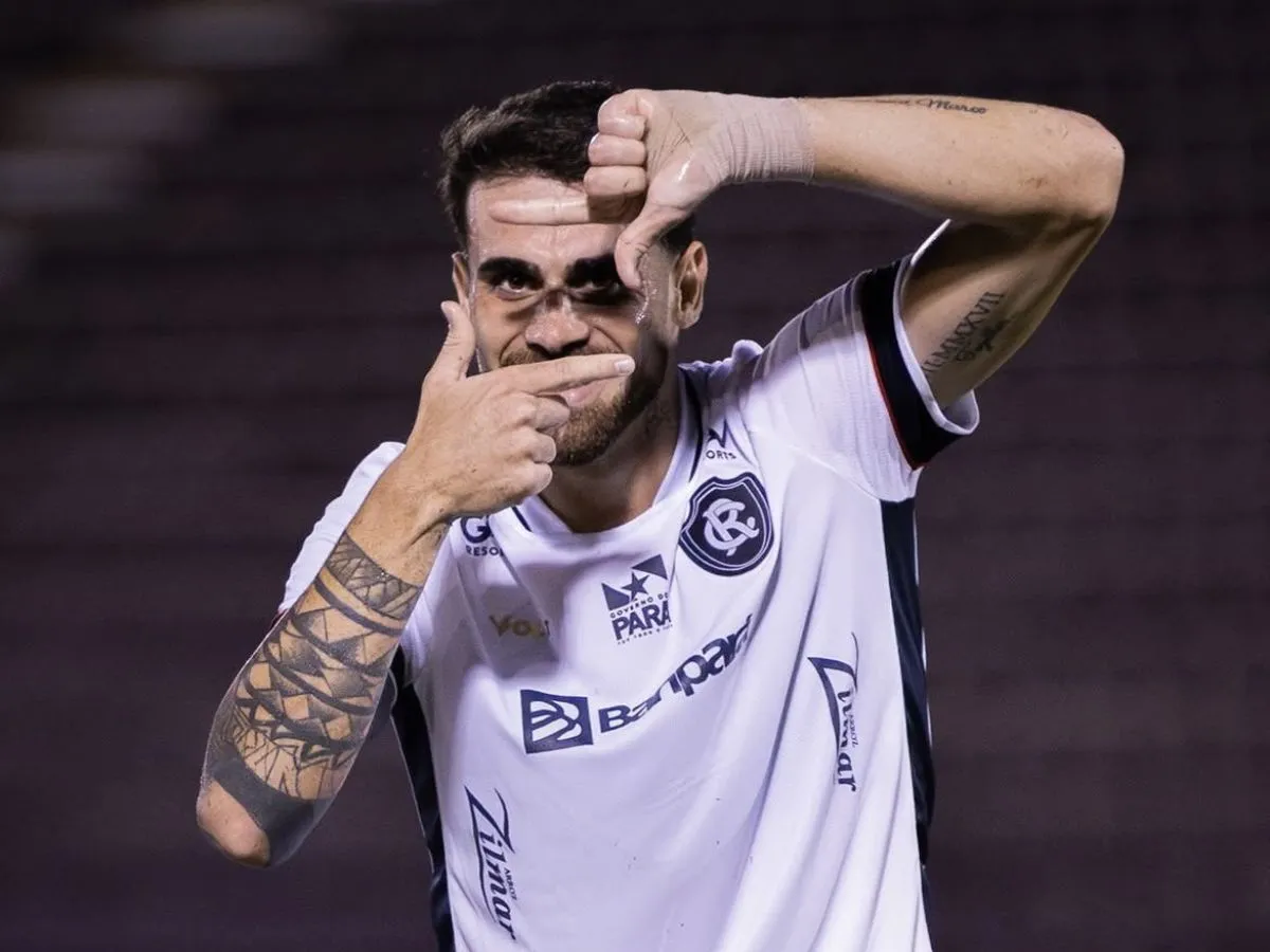 Felipe Vizeu no Sporting Cristal: Veja quanto o Remo vai economizar com a saída do atacante