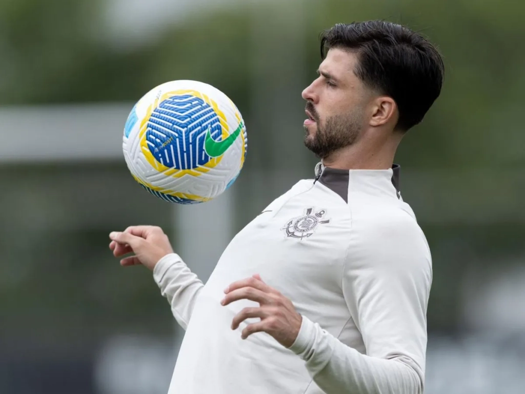 Corinthians afasta Héctor Hernández e autoriza atacante a procurar clube; saiba detalhes