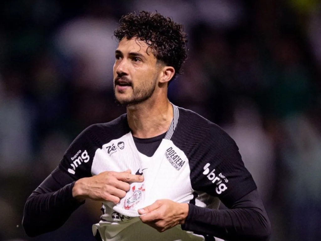 Corinthians inicia conversas para renovar contrato de Gustavo Henrique; veja detalhes