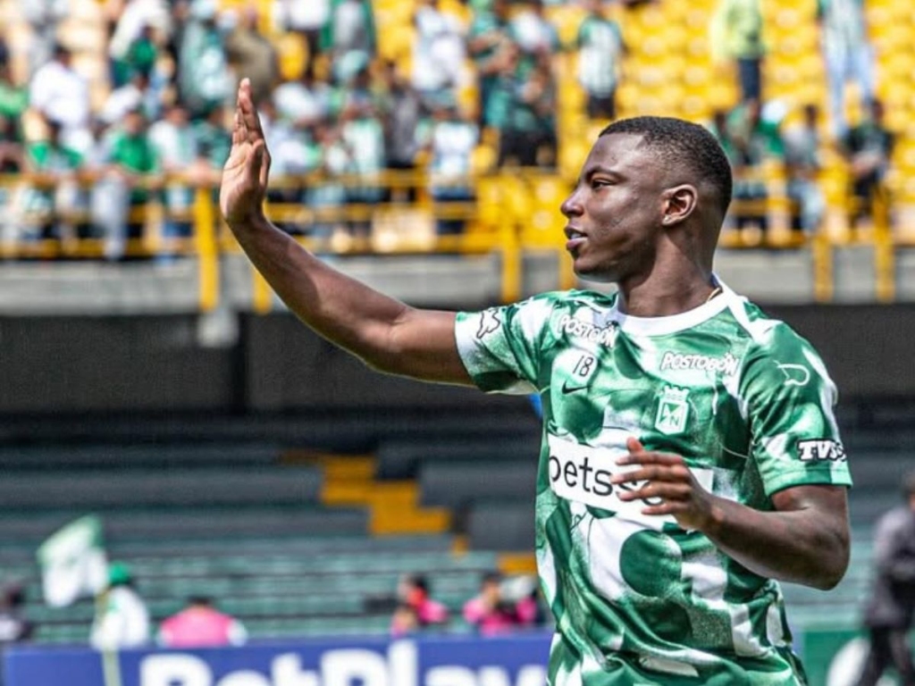 Benfica faz proposta por Marino Hinestroza e valor supera oferta do Fluminense; saiba detalhes