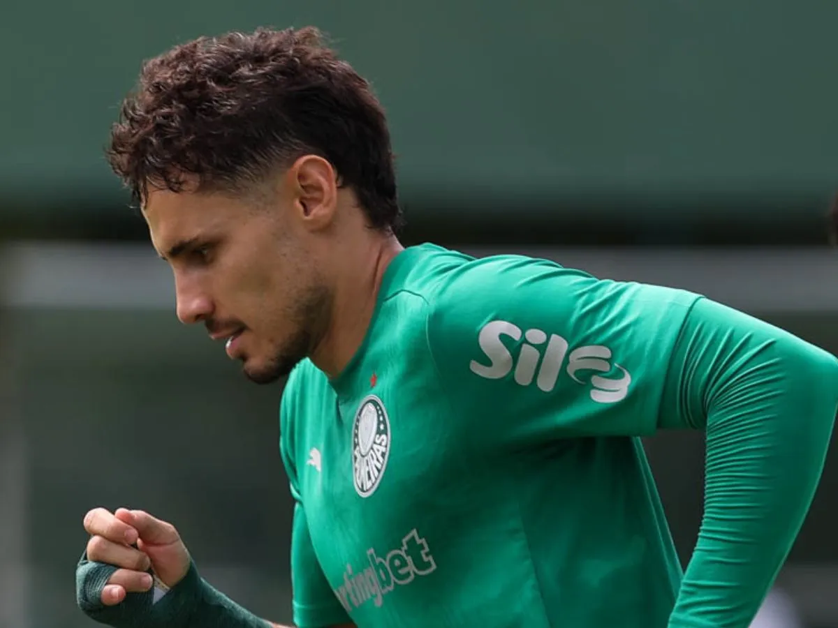 Fim do ciclo? Raphael Veiga pode deixar o Palmeiras e reforçar o Inter Miami nesta janela