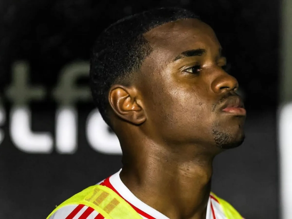 Al-Nassr proposta por Ricardo Mathias, mas Internacional resiste à venda; saiba valores