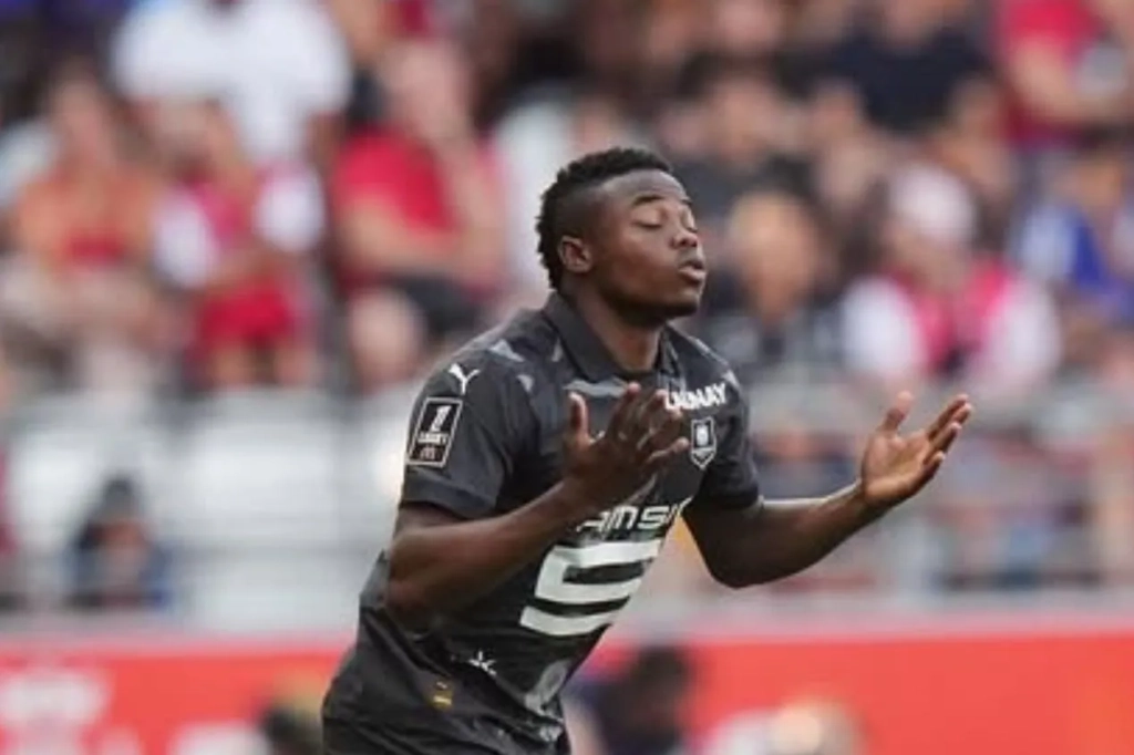 Saiba detalhes da proposta do Vasco por Andrés Gómez, do Rennes, da França