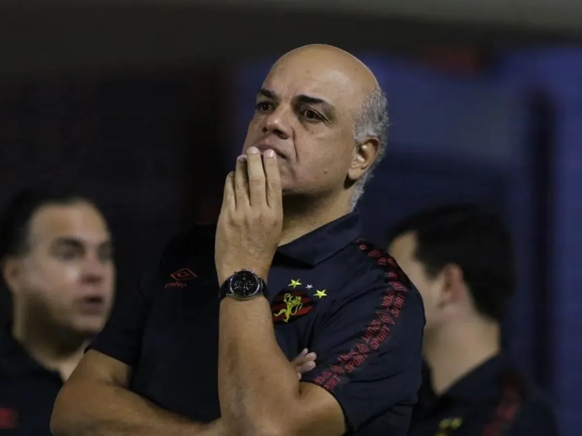Sport trabalha para diminuir a folha salarial antes de reforçar elenco; saiba detalhes