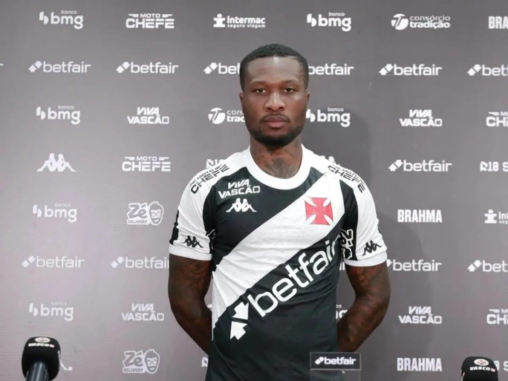 Vasco planeja saída de Loide Augusto para enxugar orçamento; saiba detalhes