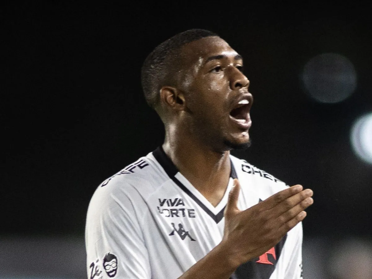 Rayan marca, ajuda a quebrar jejum do Vasco e lidera artilharia da Copa do Brasil 2025