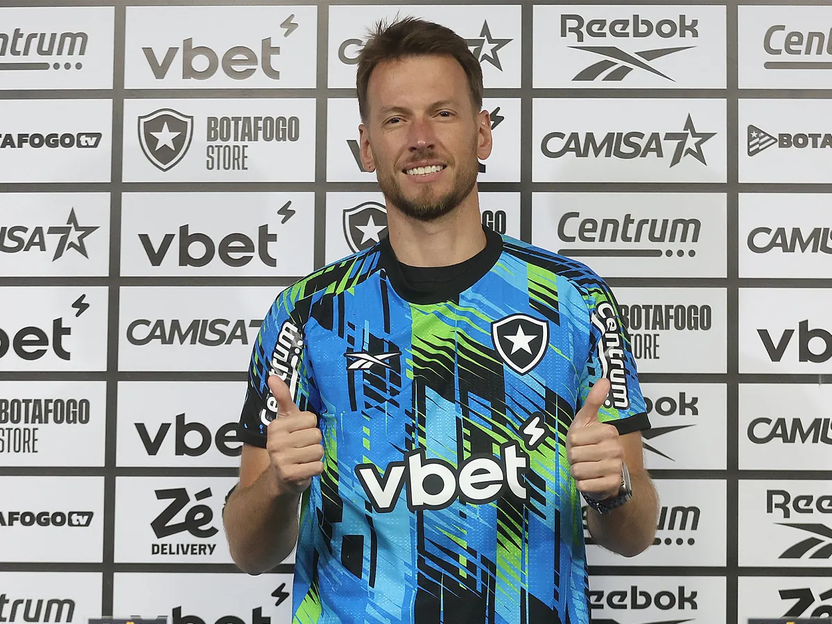 Neto, novo goleiro do Botafogo