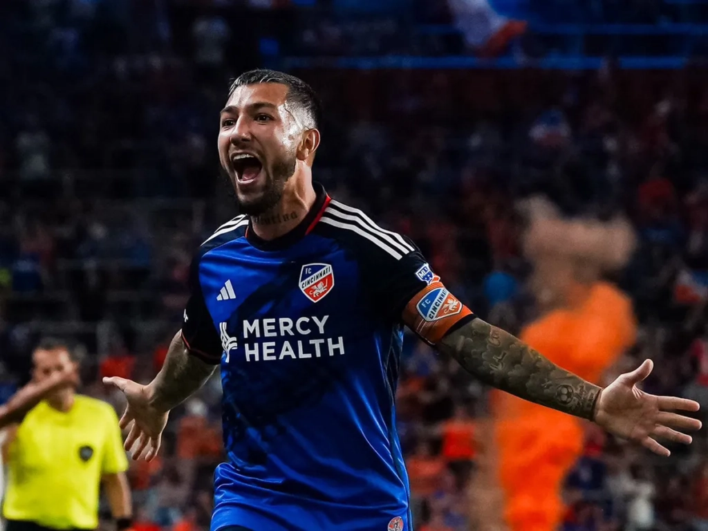 Luciano Acosta está regularizado