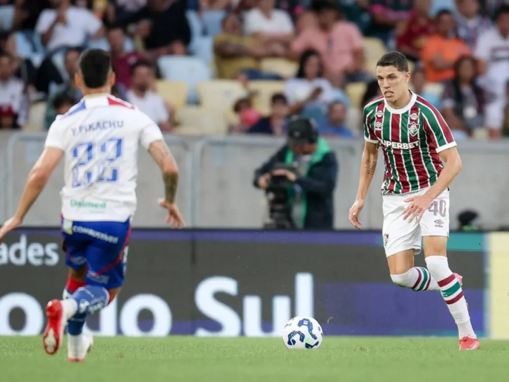 Fluminense renova com o zagueiro Davi Schuindt até 2028