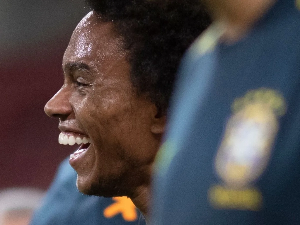 Entenda como Mano Menezes pode encaixar Willian, ex-Fulham, Arsenal e Chelsea, no time do Grêmio