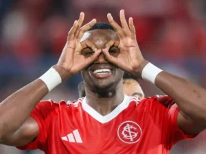 Internacional negocia venda de Ricardo Mathias ao Al-Nassr, mas pede valor maior