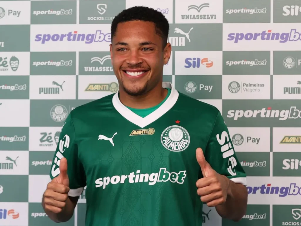 Palmeiras: Vitor Roque alcança feito inédito na carreira diante do Internacional