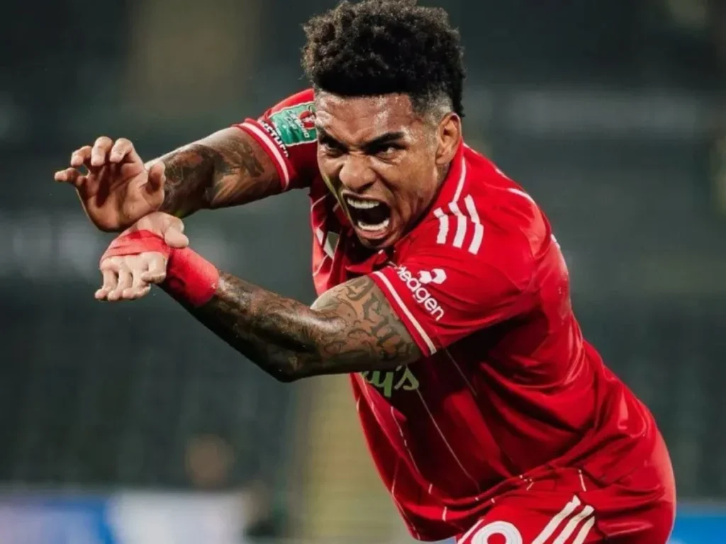 Nottingham Forest - Igor Jesus