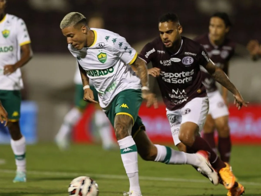 Ferroviária x Cuiabá