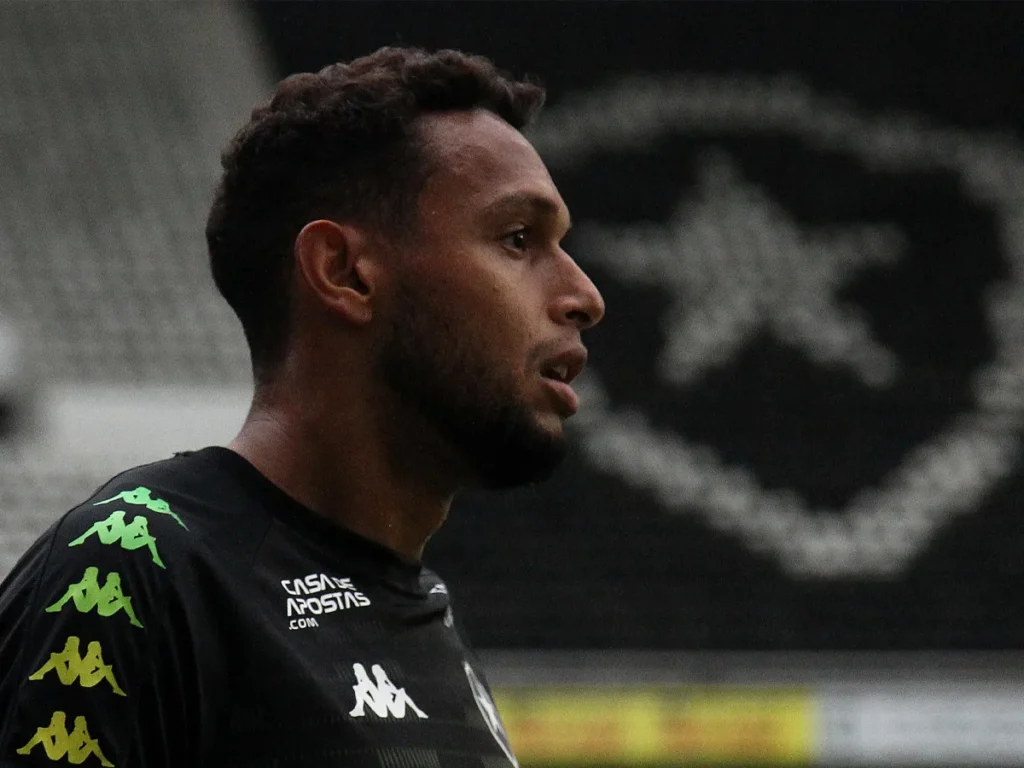 Gilson, ex-lateral do Botafogo