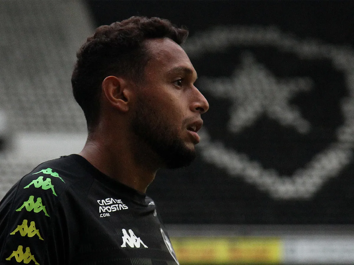 Gilson, ex-lateral do Botafogo